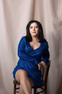 Julia_Dean Public Foto 9