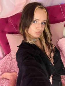 agata_cristee selfie🥰 Kuva 5