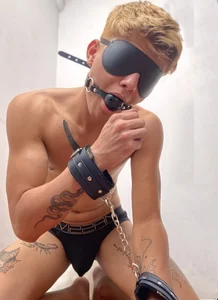 izan_20 😈⛓️ صورة واحدة|izan_20 😈⛓️ صورتان|izan_20 😈⛓️  4 صور|izan_20 😈⛓️  4 صورة