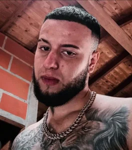 Casual boy de liam_heart  3 Imagens