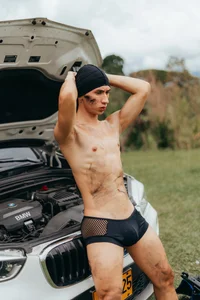 Jotastevensxx Will you come with me to fix the car? Pic 3