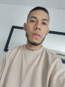 Aronxxs Your Little Naughty Foto 4