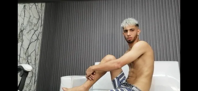 your baby de Gregory_hard  4 Imagens