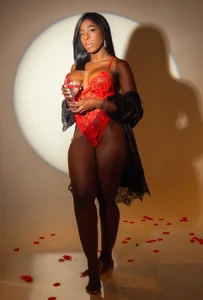 lissetlong69 For you a happy Valentine💘🌹🍷 Immagine  4