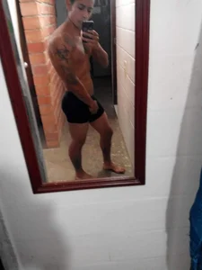 FuckHardloveのPublicの 4枚の写真