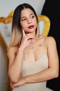 LadyAvalon Lady Ava 🥂 Pic 4