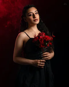 Your queen od Megan_Jonesss_  4 snímek