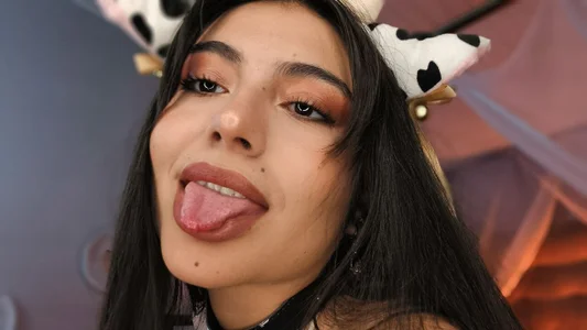 Ellie_Jhonson__ Public Foto 2