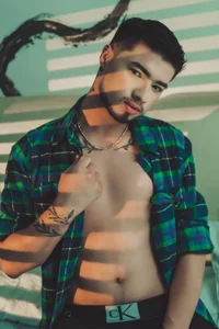 EdwardRoss_ kullanıcısının Your favorite boy albümü -  5 fotoğraf