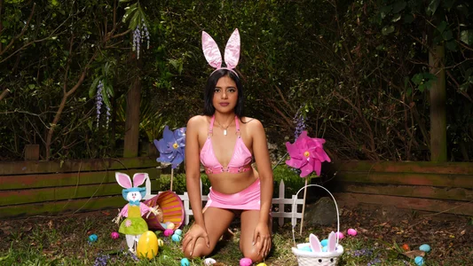 thalia888_ 🐰 Your Favorite Easter Bunny 💋 Foto 2