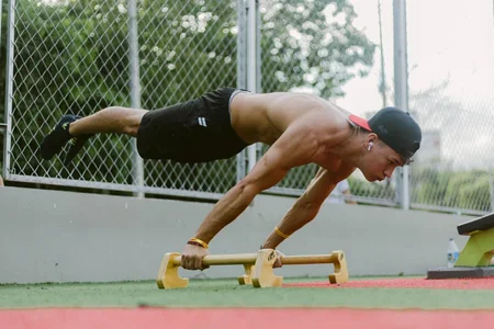 Myke_sexy Boy who loves to train Bilde 2