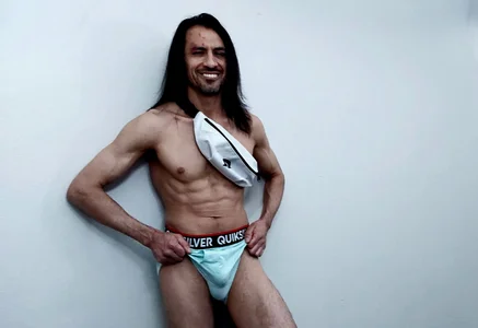 Stripchat fanny pack de Youreherewithme  3 photos