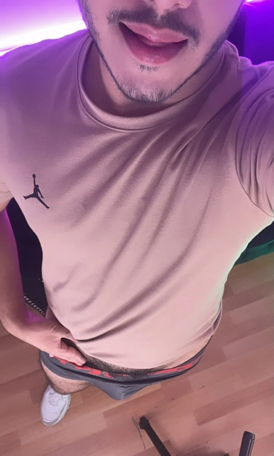 Axel_grey_ Foto en Tendencia 7413