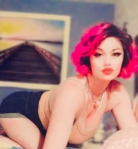 RubyReigns Public Pic 6