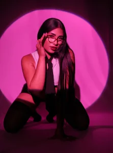 Sluttyysucker_: Public ( фото)