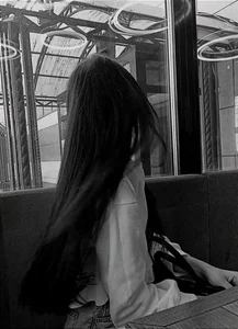 barbi-Diana Public  5টি ছবি