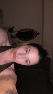 crystal_mbop Meee Pic