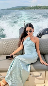 Sassy_Keylla kullanıcısının Taking the sea-nic route ☀️🌊✨ albümü -  3 fotoğraf