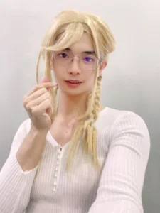 CrytinaSissyCrossdress: 12 ( 3 фото)