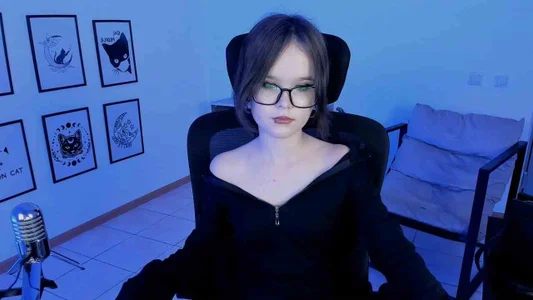 Elainebeness office siren зображення