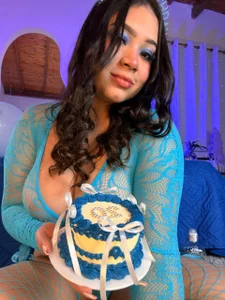 LunaRose5 20th birthday💙💙 Pic 9