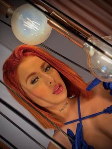 MadelineFox kullanıcısının Glam in blue albümü -  5 fotoğraf