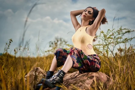 AlejandraDangerGirl Pascua Pic 4