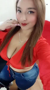 _sweetcarla Your secretary is ready to take notes. รูป  5
