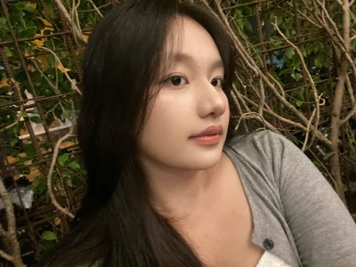 Liinyaa's XXX Nude Photo 2