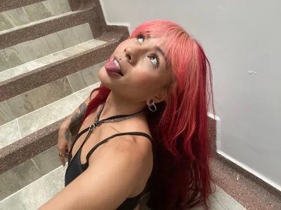tiana_cruz Pink and red  4. fénykép