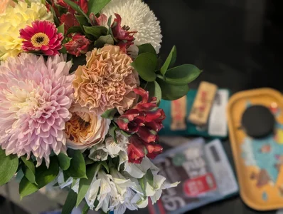 kittyfitty29: Stoner vacation You love to see me with flowers and some flower send (1,795tkns) ( фото)