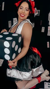 niky_smit Love and Friendship Pic 2