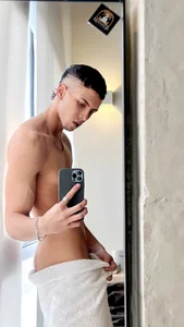 Medellin_Boy Public Pic 2