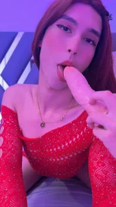 A hot sensation between us! de ashley_moss  photos