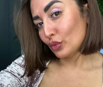 Public od OliviaXBuckley  3 snímek