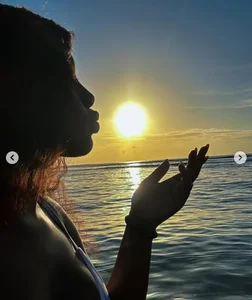 IVONNE_COLLINS33 My beach vacation (I'm taking you with me) 🌊🏖💖💋 Foto 3