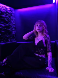 TiannaShi purple photoset Pic 2