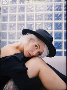 Charming_Daphny Public Pic 2