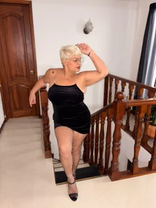 Lucy_Milf_68 sensual Pic