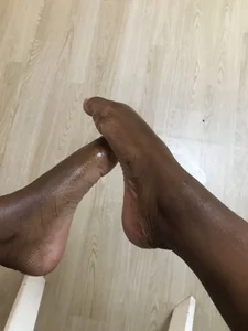 nahomi_bigass FEET 👣 Pic 6
