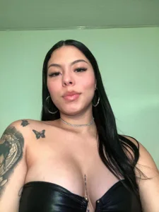 GabyLaurens My cute dress 🖤 Foto