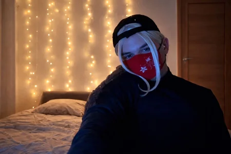 pink_mask Public Pic 4