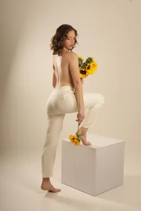 Zdjęcia Niicoleta Golden Blossoms 🌻 with Sunlit Desire ✨:  2