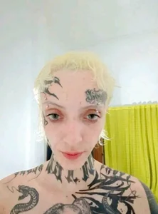 barbara_anal_squirt_ Au Immagine 