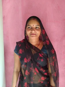 Pooja-Po12 Public Pic