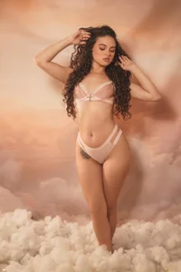 MaraVelvett Beauty that hypnotizes☁️ Foto 2