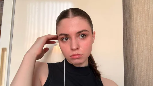 IndiaLevitt My sexy vibes <3 Pic 4