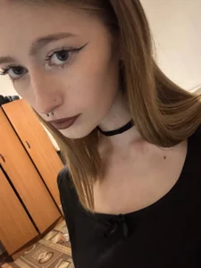 NicoleLouis
