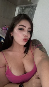 AliciaJerez1 Public Pic 4