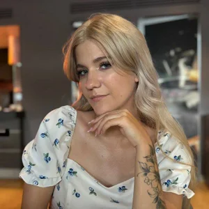 Zdjęcia CammyYoula Public: 